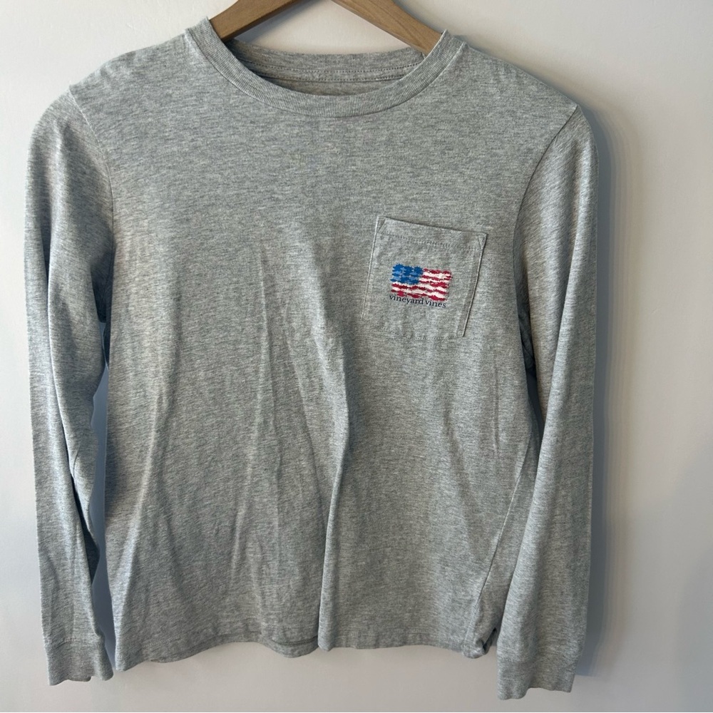 Vineyard Vines Boy’s Gray Long Sleeve American Flag T-Shirt, Size Large (16)